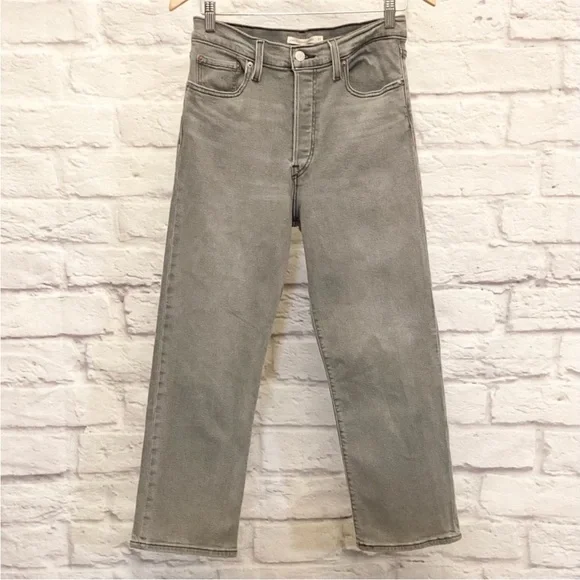 Levi’s W28 (US 8) Ribcage Straight Ankle Women’s Jeans Light Gray Stretch - Picture 3 of 9
